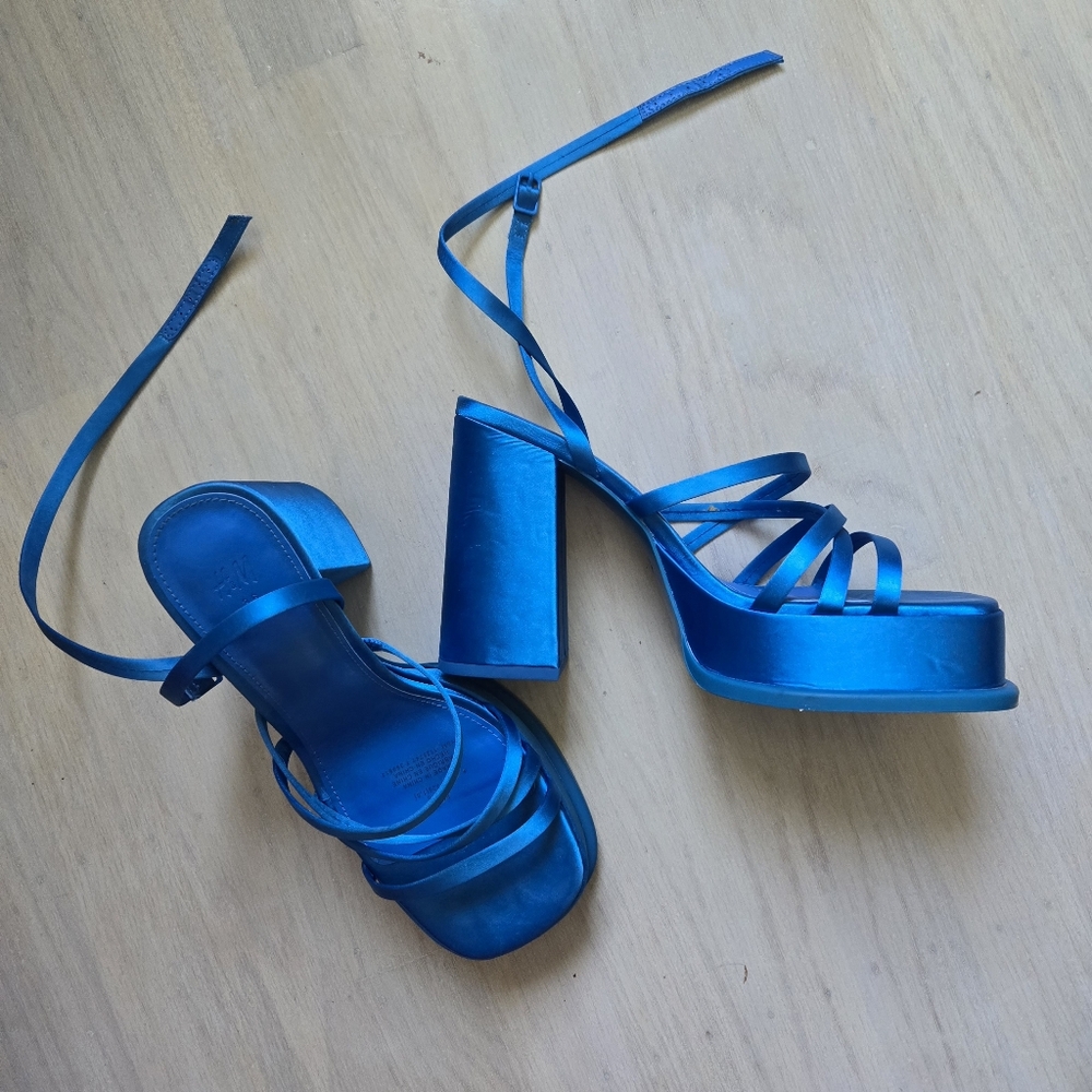 Platform Strappy Heeled Sandals